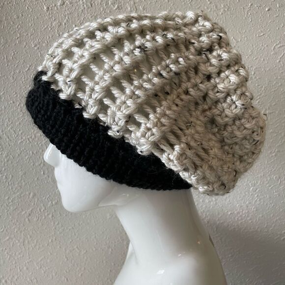 Loose Knit Crochet Hat EUC  - Picture 4 of 4